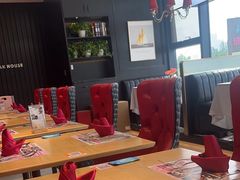 -海维克牛排馆HIGHWIC(右岸环宇坊店)