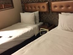 -香港华美达海景酒店