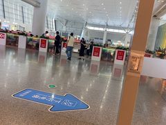 -麦当劳(上海虹桥站30B检票口楼上)