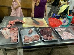 -标记美食新鲜猪杂(兴南大道店)