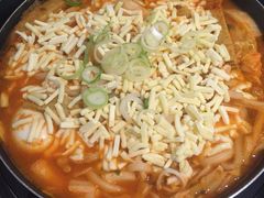 -三清洞摩西韩式年糕火锅(威高广场店)