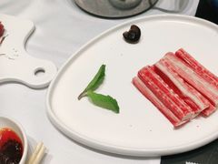 -红鼎豆捞·非遗鲍皇汤火锅(宝丰路店)