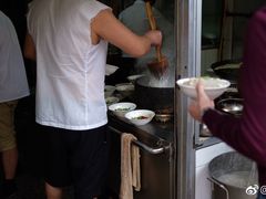 -甘记肥肠粉(马鞍北路店)