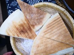 -八两八金·莱芜特色炒鸡(市南漳浦路店)