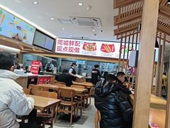 -南城香·饭香串香馄饨香(青年路店)