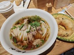 -易裕和·长沙米粉(吉尼斯获奖竹塘西路店)