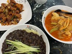 -桃园中华料理炸酱面(燕儿岛路店)