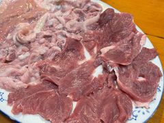 天衣無縫拚一兩肉-华哥新鲜猪精品美食