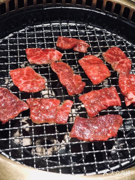 橘焱胡同烧肉夜食(长乐店)烤肉醬牛小排图片