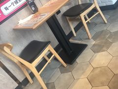 大堂-必胜客(广渠路店)