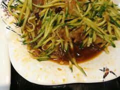 -老码头黑皮肘子锅包肉熏酱水饺(文政街店)