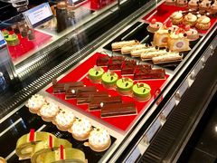 -Salon de The de Joel Robuchon(外滩18号店)