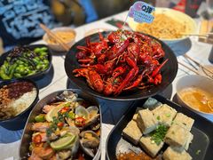-巴厘龙虾·榜首油焖大虾(音乐学院·沿江酒馆店)
