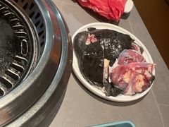 -黑金·寻焰自助百汇·烤肉·火锅(中街店)