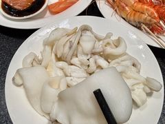 -红鼎豆捞·非遗鲍皇汤火锅(宝丰路店)