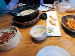 -颐和•海鲜砂锅粥•啫啫煲(奥林匹克广场店)