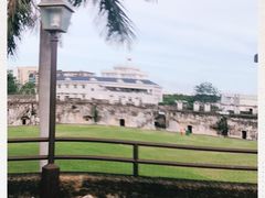 -石炮台公园