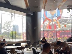 -星巴克臻选(上海合生汇1F店)