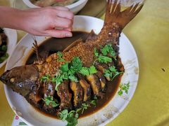 酱炖鱼-明月食府(二区干二路店)