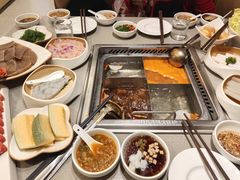 -海底捞火锅(旭辉MALL店)