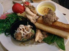 -东方红海鲜百汇(国际大厦店)