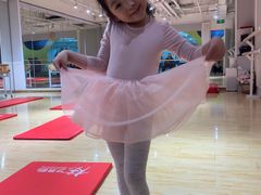 -炫艺舞蹈培训中心(枫尚奥特莱斯店)