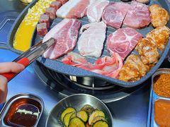 -阿亲家·韩式无限烤肉(花果园店)
