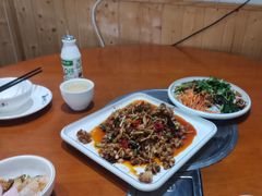 -宣威山野人家·传统云南菜(呈贡店)