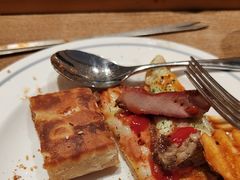 -咖啡苑自助餐厅·中国大饭店