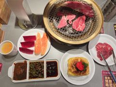 -山焱·炭火自助烤肉(周浦万达店)