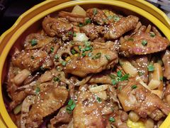 -多嘴超级肉蟹煲(中街恒隆故宫店)