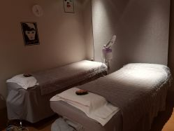-菲秀家科技美颜SPA生活馆