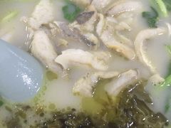 招牌黄鱼面-明呈黄鱼面馆(斜土路店)