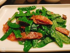 荷兰豆炒腊味-四季暖堂·融合江浙菜(N1955创业园店)