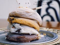 皇室之巅冰淇淋-MADO冰淇淋咖啡馆(淘金店)