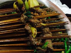 -四小区火锅·巷子里的重庆火锅(花照壁店)