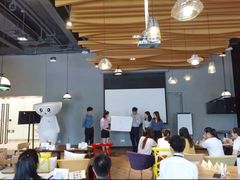 -陆家嘴金融服务广场