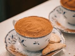 -Café Monson