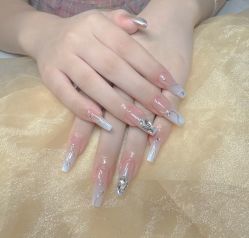 -LILY NAILS美甲美睫
