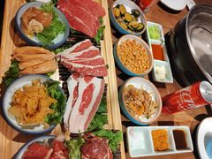 -明洞阿姨·韩式酱蟹烤肉·创意料理(三元桥店)