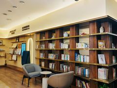 -成都锦华万达琉璃场亚朵酒店