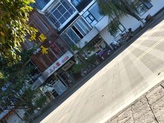 -水上人家民俗餐厅(洱海公园店)