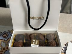 -Laderach 莱德拉(上海环贸iapm店)