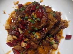 -黄泥岗·地道湖北菜(奥特莱斯店)