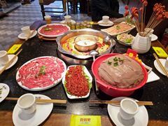 -香佰里鲜货火锅(佳乐金街店)
