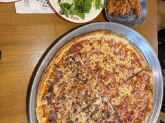 -Tube station站点比萨(王府井百货店)