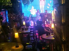 -爱啤精酿·民谣酒馆(滨江店)