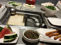 -海底捞火锅鲜切牛肉主题店(长寿路店)