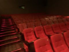 -CGV星星影城(颐堤港ScreenX店)