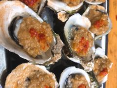 -蚝哥花姐湛江烤生蚝(美丽湾市场店)